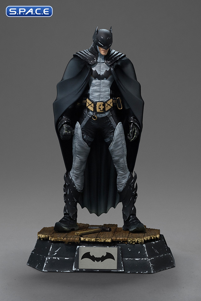 1/10 Scale Batman Art Scale Statue by Rafael Grampa (DC Comics)