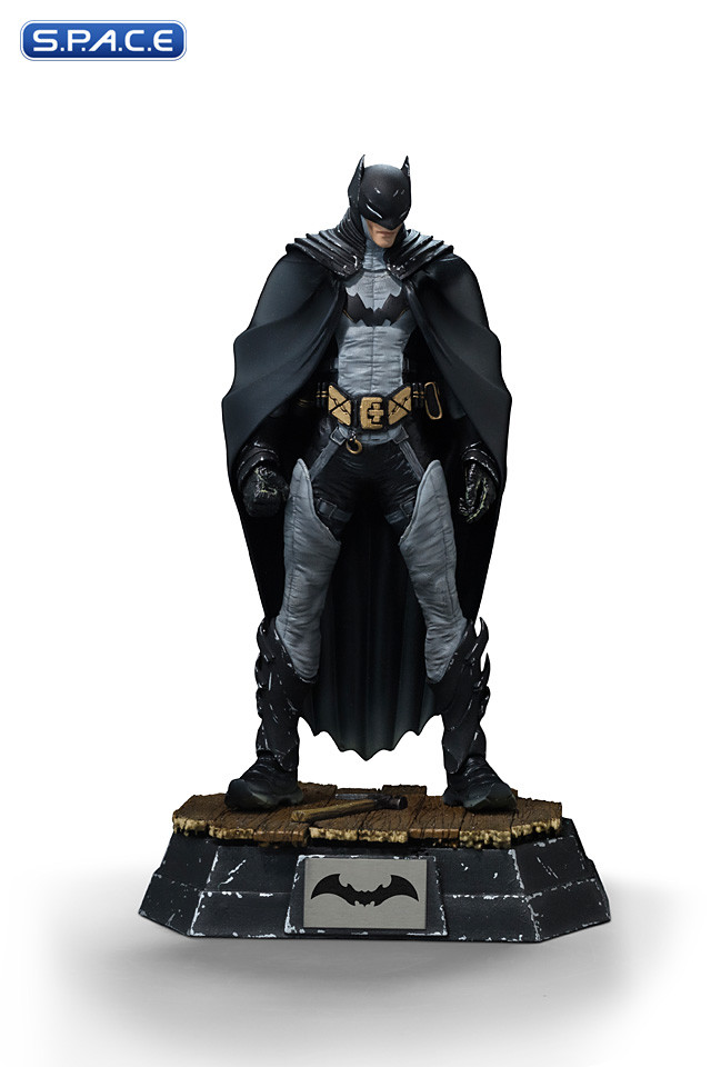 1/10 Scale Batman Art Scale Statue by Rafael Grampa (DC Comics)