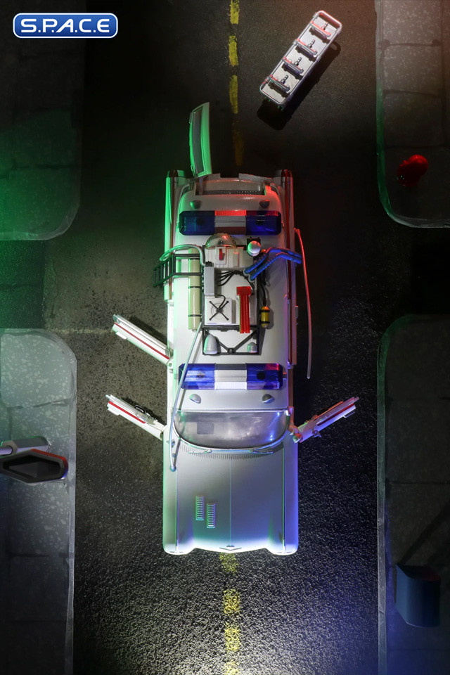 Ecto-1 Plasma Series (Ghostbusters)