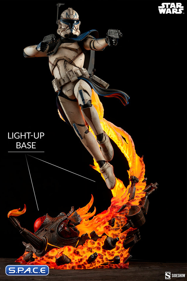 Captain Rex Premium Format Figure (Star Wars)