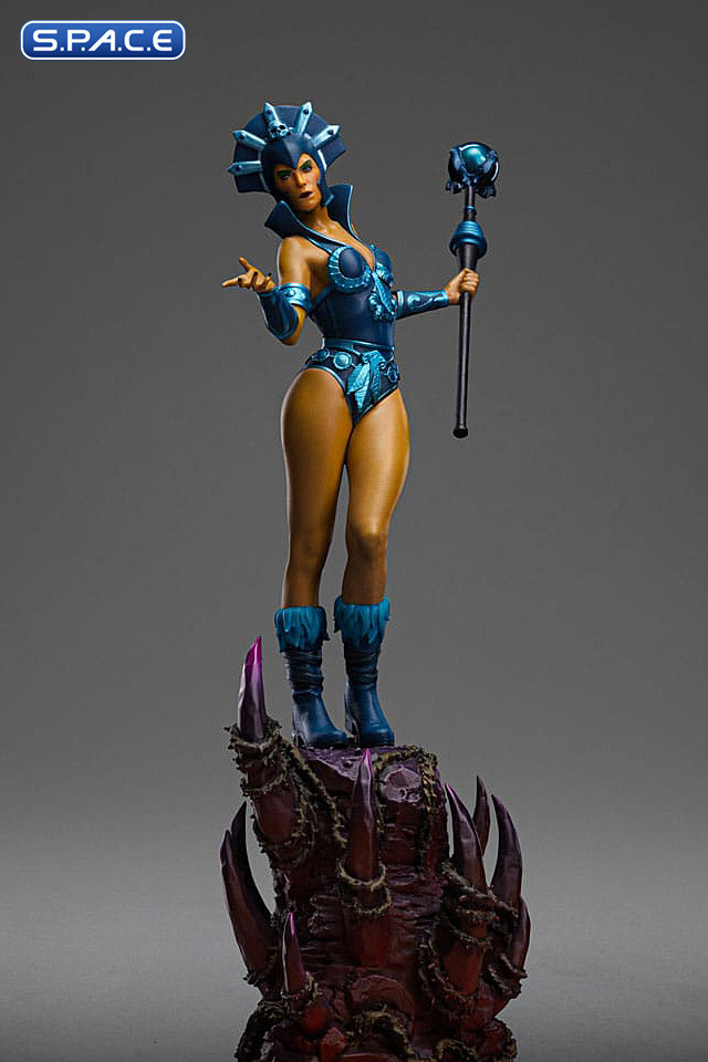 1/10 Scale Evil-Lyn Art Scale Statue - Color Variant Version (Masters of the Universe)