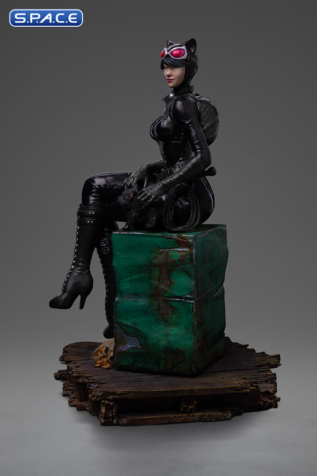 1/10 Scale Catwoman Gotham City Sirens Art Scale Statue (DC Comics)