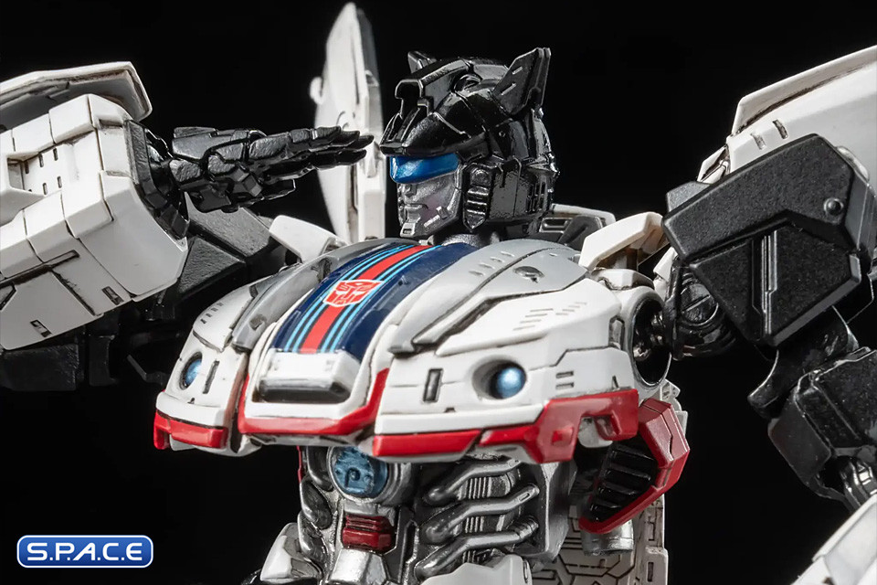 Jazz MDLX Collectible Figure (Transformers)