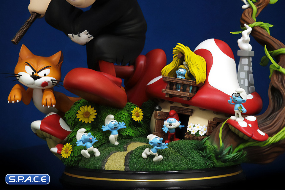 The Smurfs Statue (The Smurfs)
