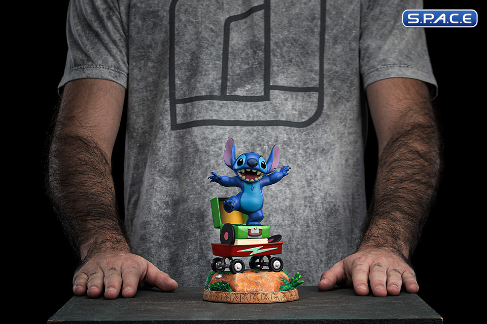 1/10 Scale Stitch Art Scale Statue (Lilo & Stitch)