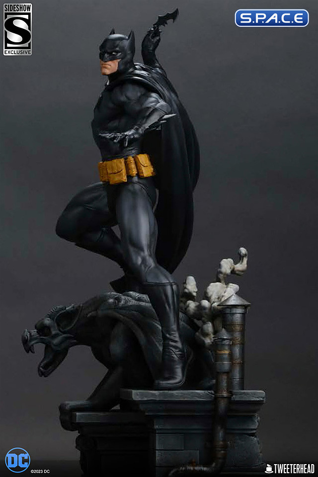 Batman Quarter Scale Maquette - Black and Gray Edition (DC Comics)