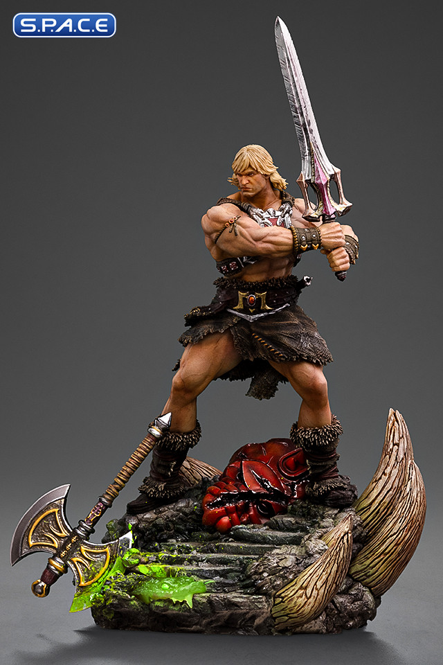 1/10 Scale He-Man Unleashed Deluxe Art Scale Statue (Masters of the Universe)