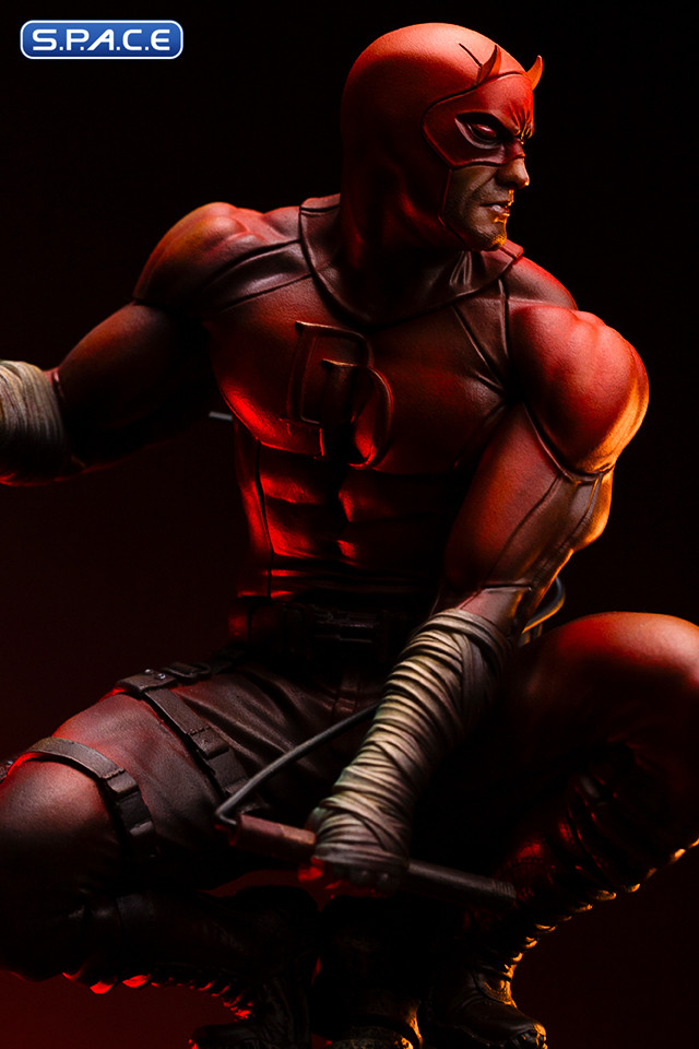 1/10 Scale Daredevil Unleashed Deluxe Art Scale Statue (Marvel)