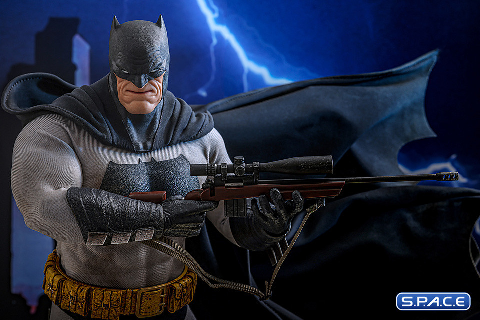 1/6 Scale Batman Comic Masterpiece CMS024 (Batman: The Dark Knight Returns)
