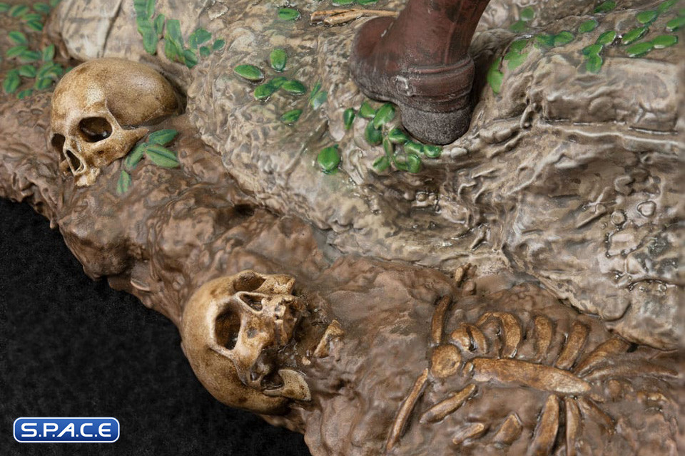 Lara Croft PVC Statue - Survivor Era Version (Tomb Raider)