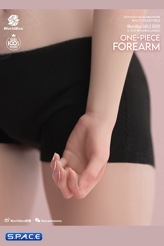 1/6 Scale one-piece female Forearm AT208B - light tan Version