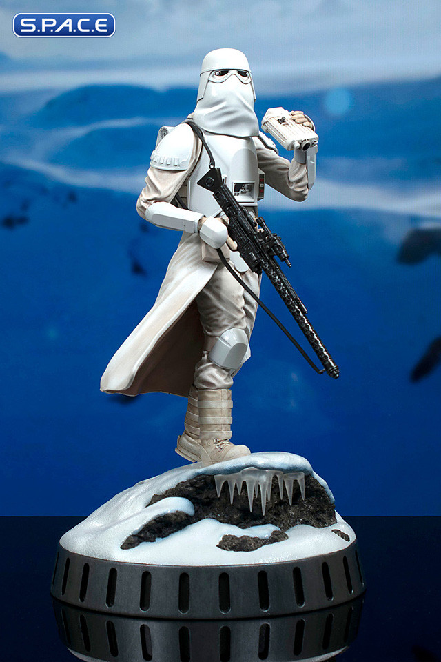 Snowtrooper Milestones Statue (Star Wars)