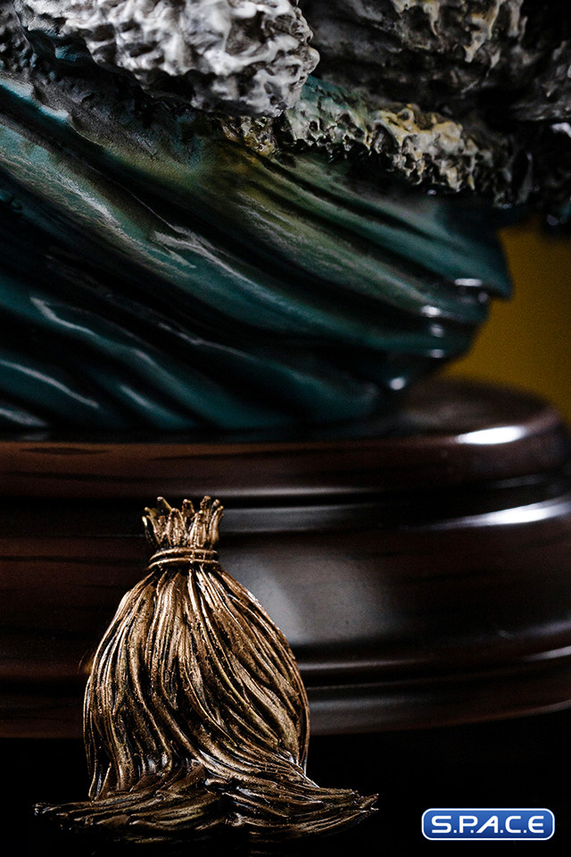 Sorcerer Mickey Vintage Collection Statue (Disney)