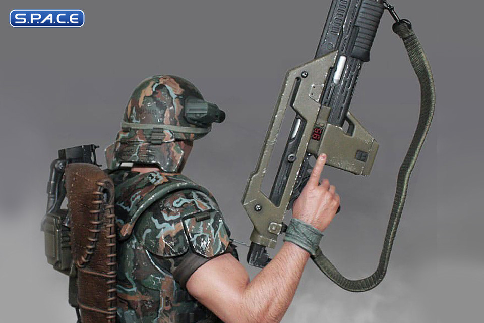 Corporal Dwayne Hicks Statue (Alien)