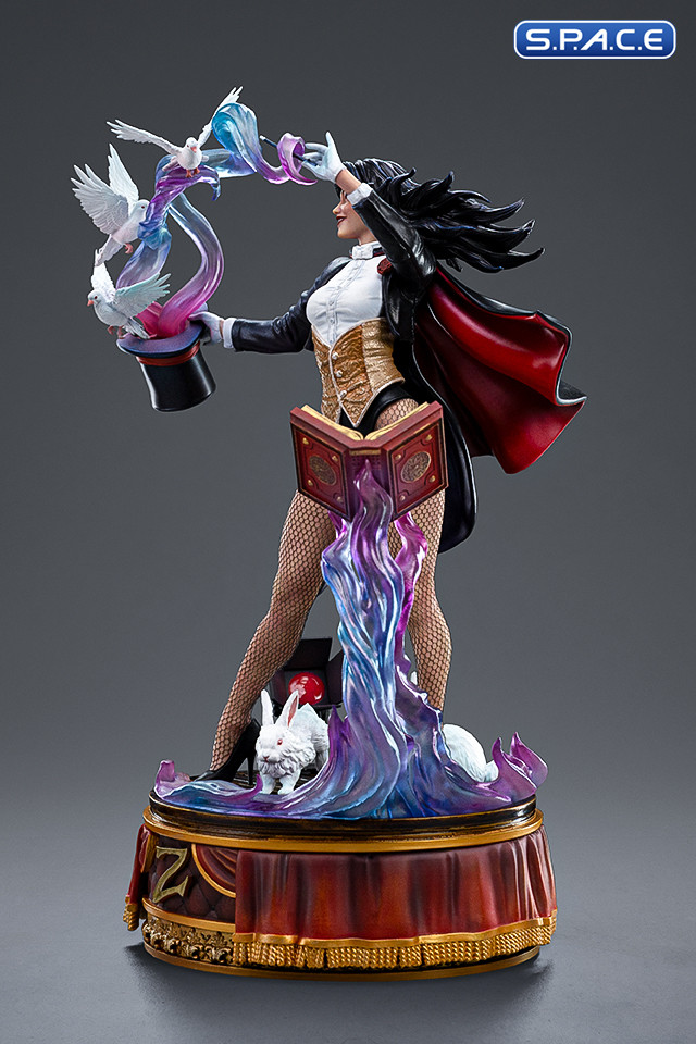 1/10 Scale Zatanna Art Scale Statue (DC Comics)