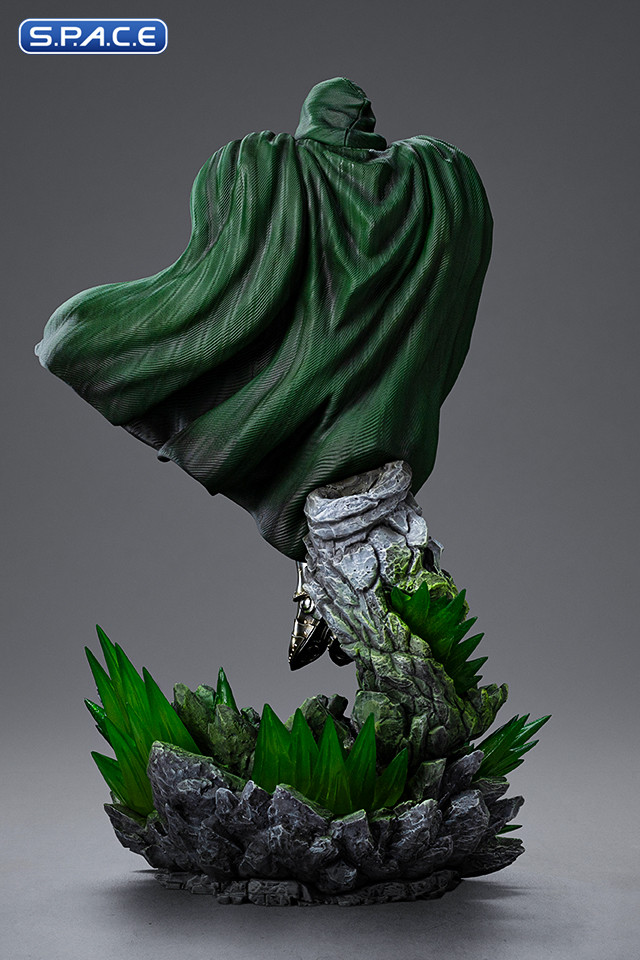 1/10 Scale Doctor Doom Art Scale Statue (Marvel)