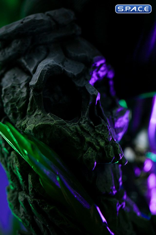 1/10 Scale Doctor Doom Deluxe Art Scale Statue (Marvel)