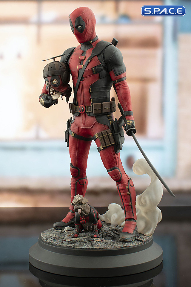 Deadpool Premier Collection Statue (Deadpool & Wolverine)