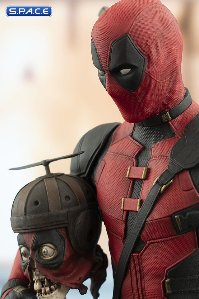 Deadpool Premier Collection Statue (Deadpool & Wolverine)