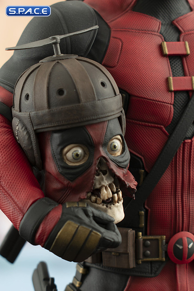 Deadpool Premier Collection Statue (Deadpool & Wolverine)