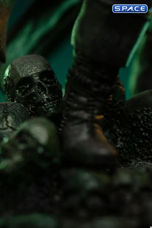 1/10 Scale Aragorn Unleashed Art Scale Statue (The Lord of the Rings)