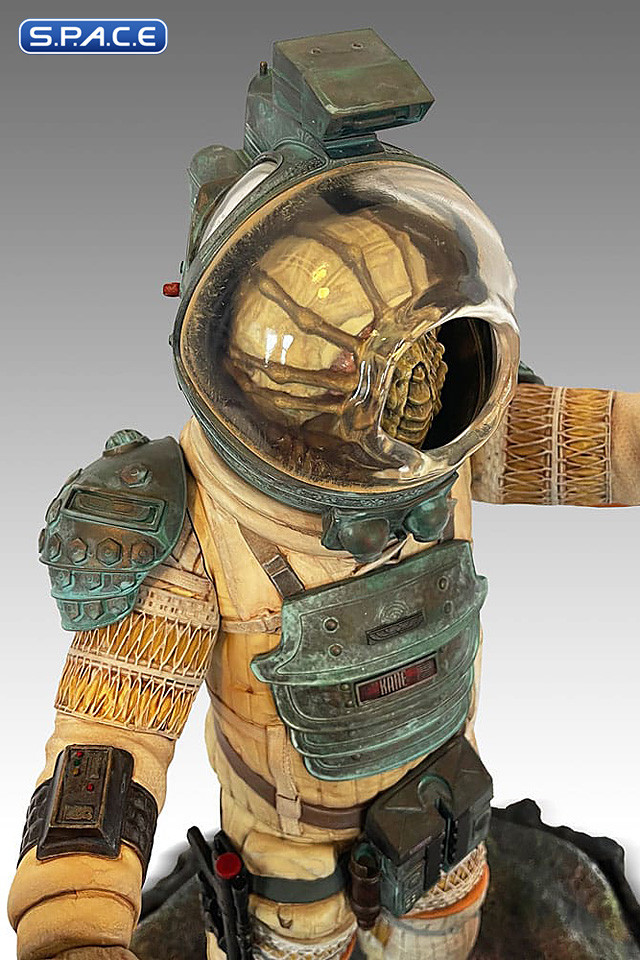 Officer Kane Statue (Alien)