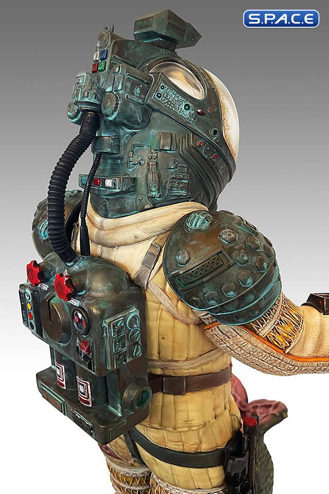 Officer Kane Statue (Alien)