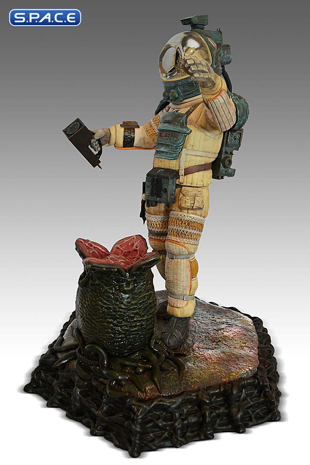 Officer Kane Statue (Alien)