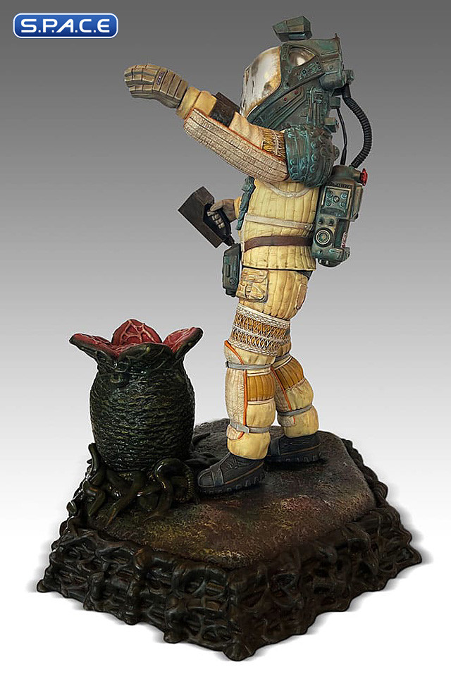 Officer Kane Statue (Alien)