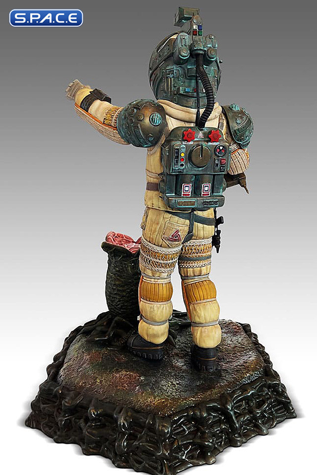 Officer Kane Statue (Alien)