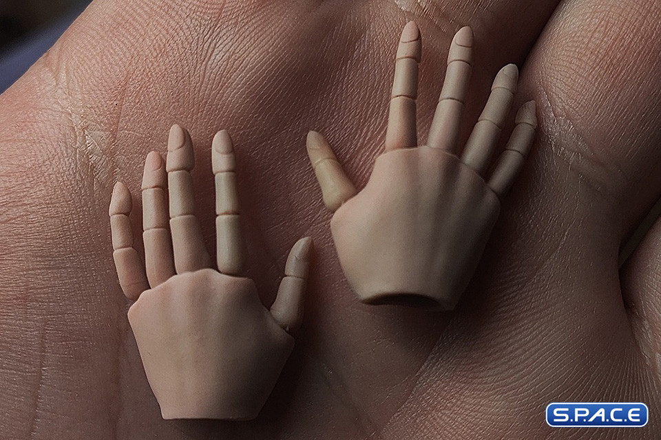 1/6 Scale female Body EC3027-P - medium Bust Version (pale)