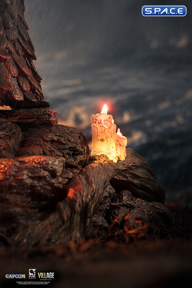 Mother Miranda Statue (Resident Evil Village)