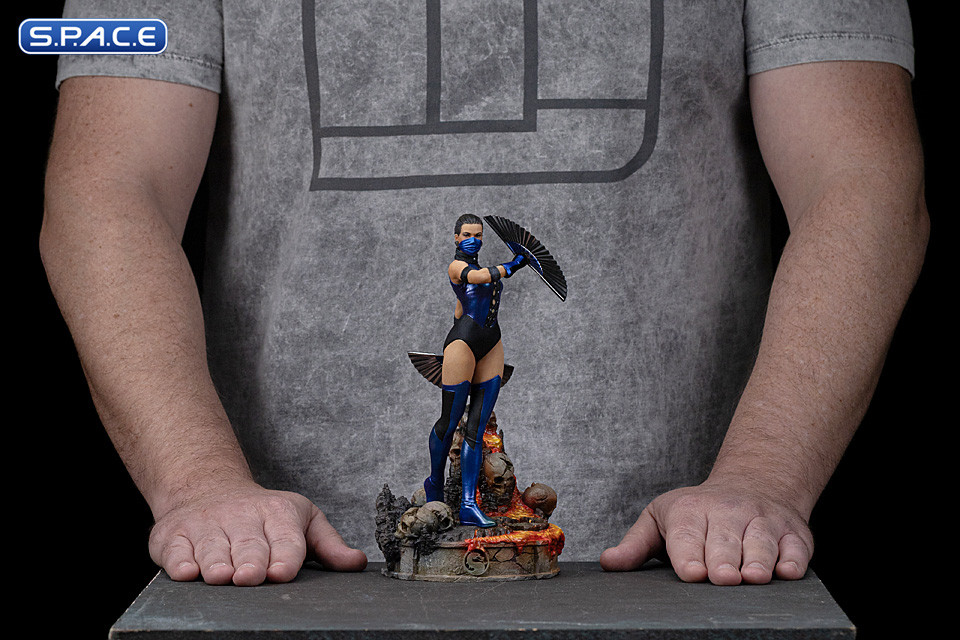 1/10 Scale Kitana Art Scale Statue (Mortal Kombat)