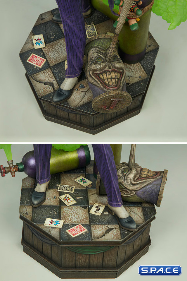 The Joker Quarter Scale Maquette (DC Comics)