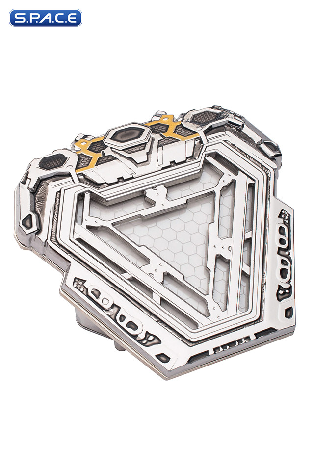 Iron Man RT-5 Arc Reactor Light-Up Pin (Avengers)
