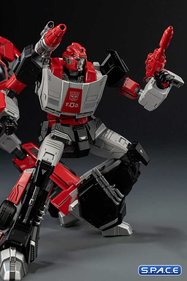Red Alert MDLX Collectible Figure (Transformers)