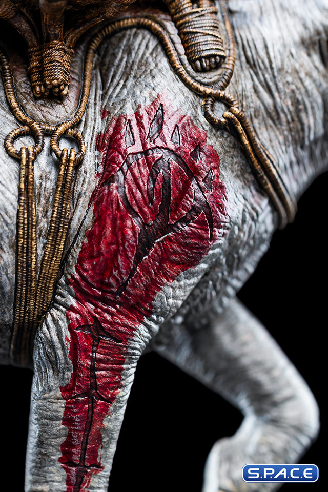 Mumak in Battle Mini-Statue (Lord of the Rings)