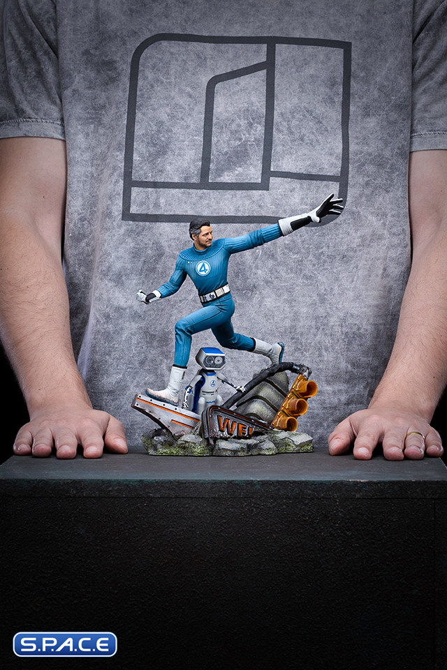 1/10 Scale Mr. Fantastic Art Scale Statue (The Fantastic Four: First Steps)
