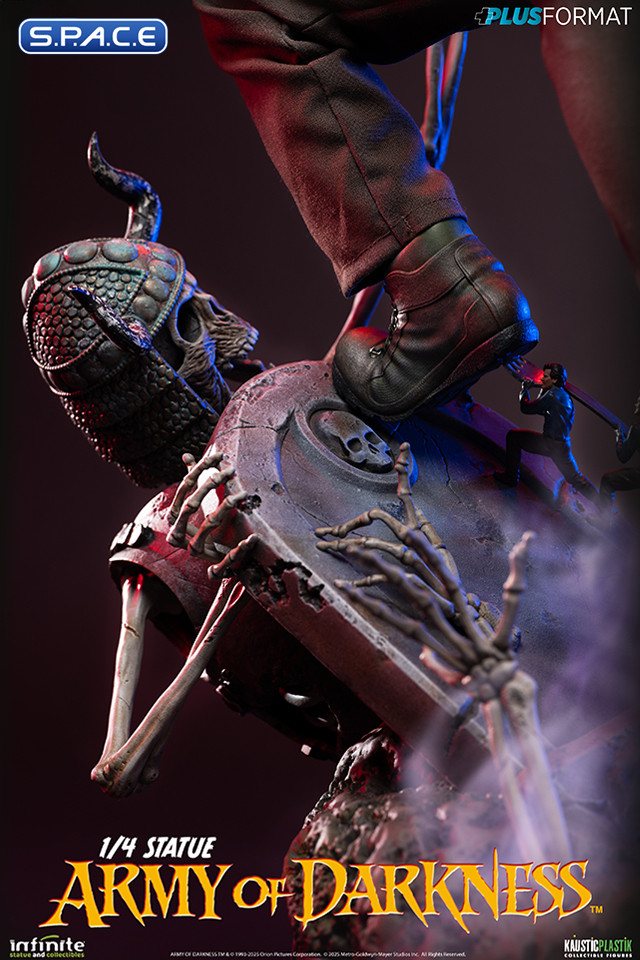 Ash Plus Format Statue (Army of Darkness)