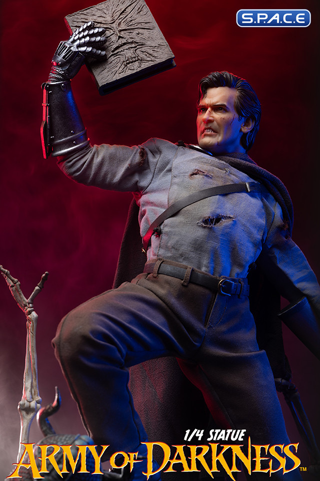 Ash Plus Format Statue (Army of Darkness)