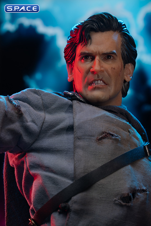 Ash Plus Format Statue (Army of Darkness)