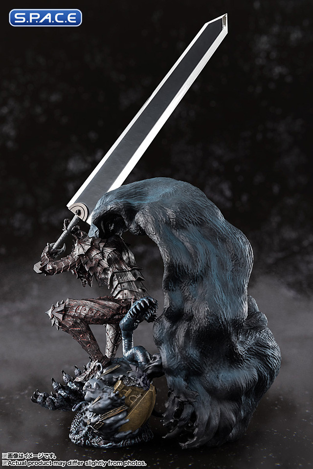 FiguartsZERO Touche Metallique Guts Berserker Armor PVC Statue (Berserk)