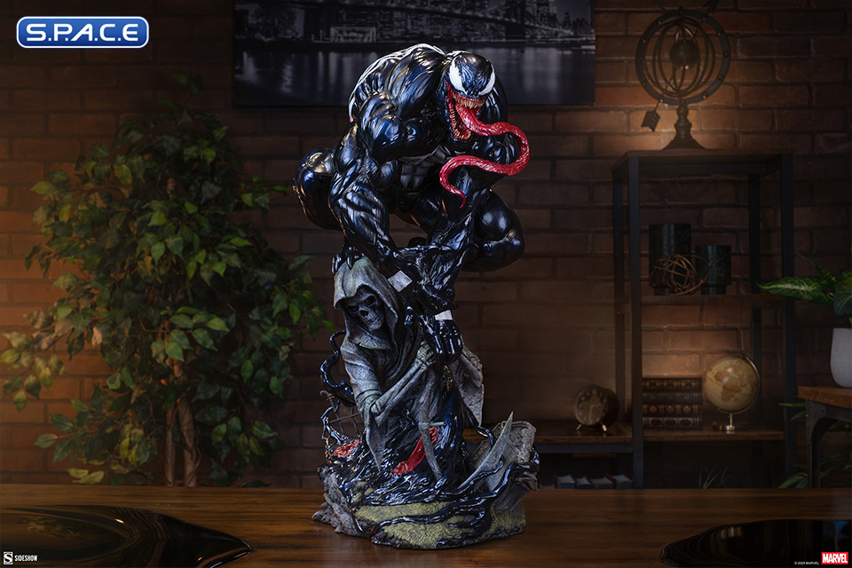 Venom Premium Format Figure (Marvel)