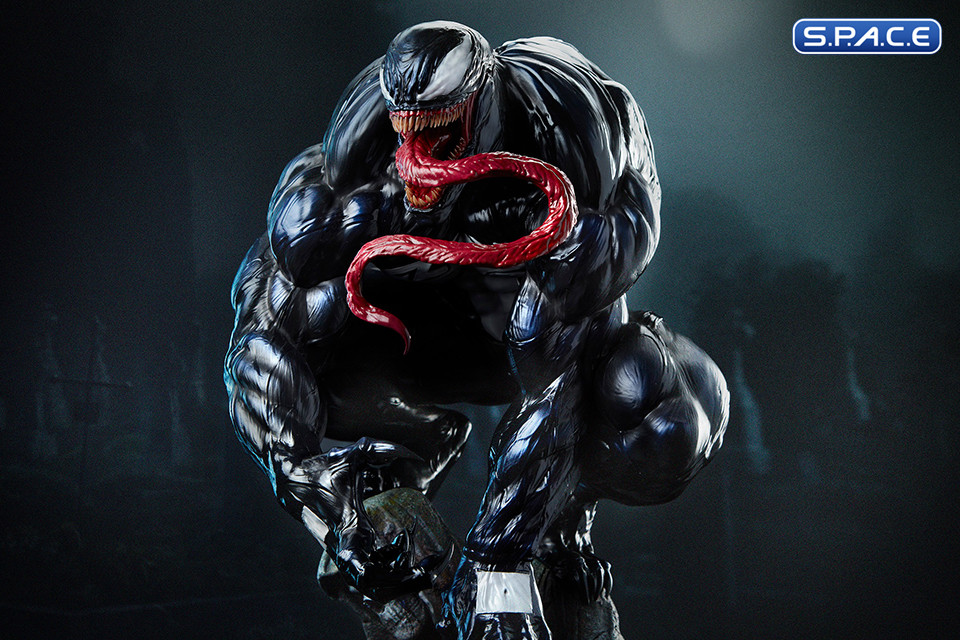 Venom Premium Format Figure (Marvel)