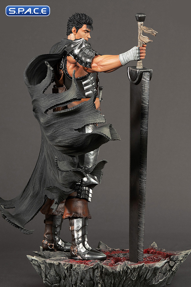 1/8 Scale Guts PVC Statue (Berserk)