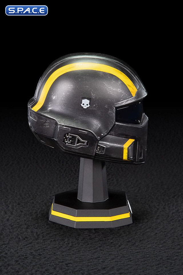 1/4 Scale B-01 Tactical Helmet Replica (Helldivers 2)