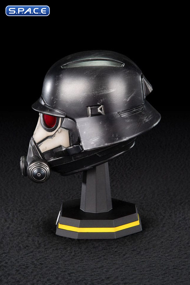 1/4 Scale Field Chemist Helmet Replica (Helldivers 2)
