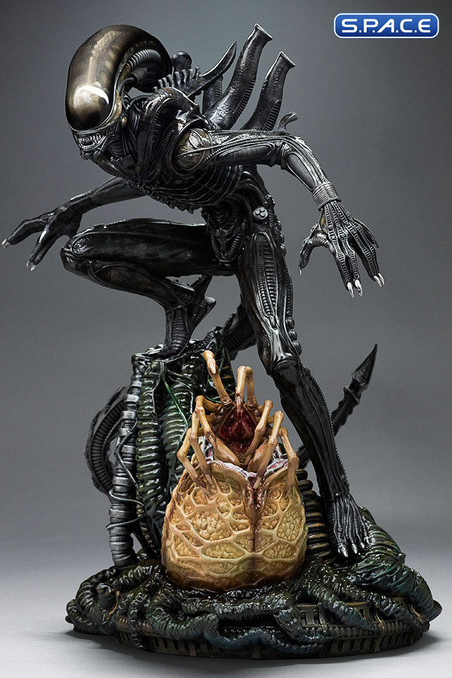 1/10 Scale Alien Big Chap Art Scale Statue (Alien)