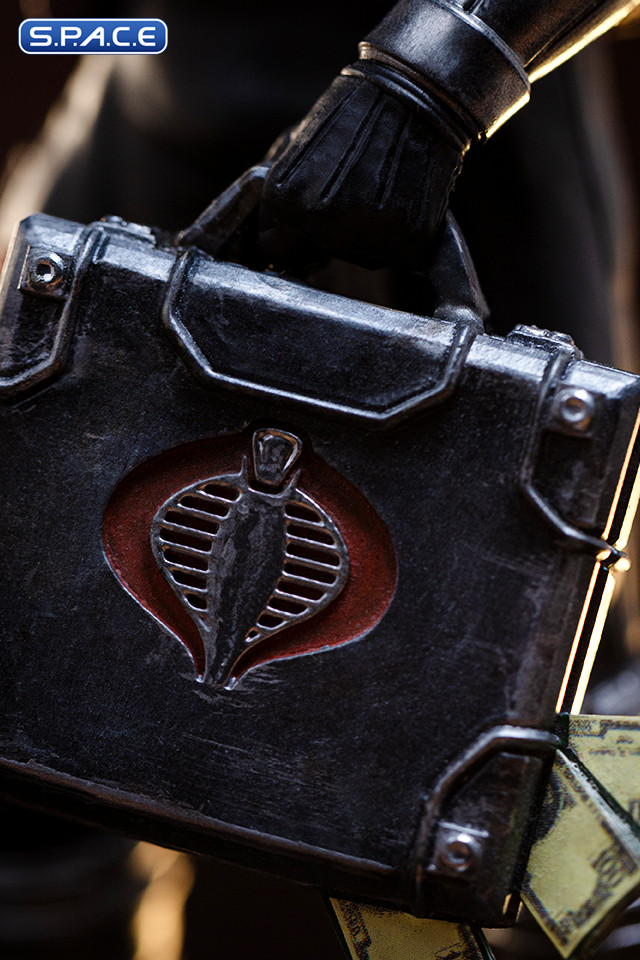 1/10 Scale Destro Art Scale Statue (G.I. Joe)