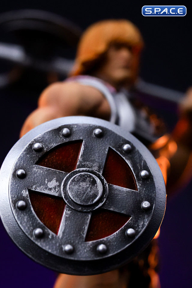 1/10 Scale Battle Armor He-Man Art Scale Statue (Masters of the Universe)